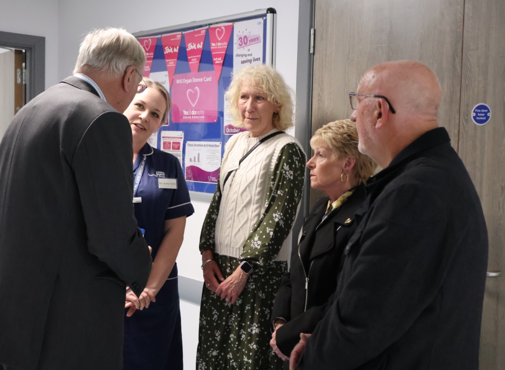 HRH Meeting families of Organ donors and recipient of an organ donation