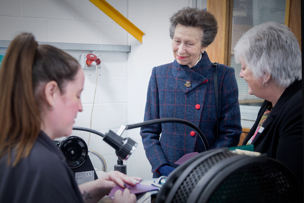 HRH observing perforating & gimping sections of the shoe